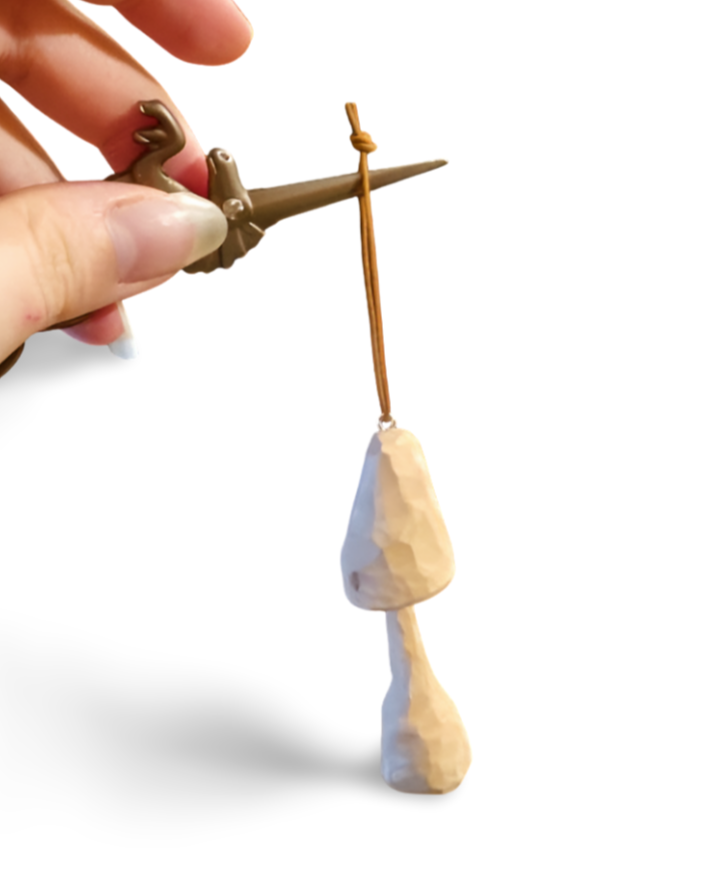 H�ndsnittet tr�ornament i massivt tr�